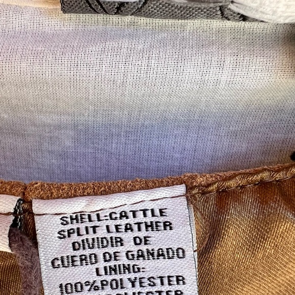 Rancho Estancia Fringed Suede Vest - Picture 10 of 12